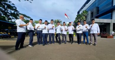 Upacara Hari Pahlawan Nasional